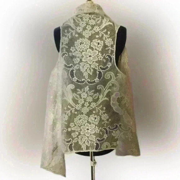 Handmade Vtg fabric lace poncho shrug Women S-Large? - Picture 2 of 9